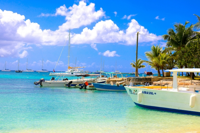 PUNTA CANA & BAYAH�BE